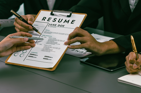 The Ultimate Guide to ATS-Friendly Resumes: Beat the Bots and Get Shortlisted