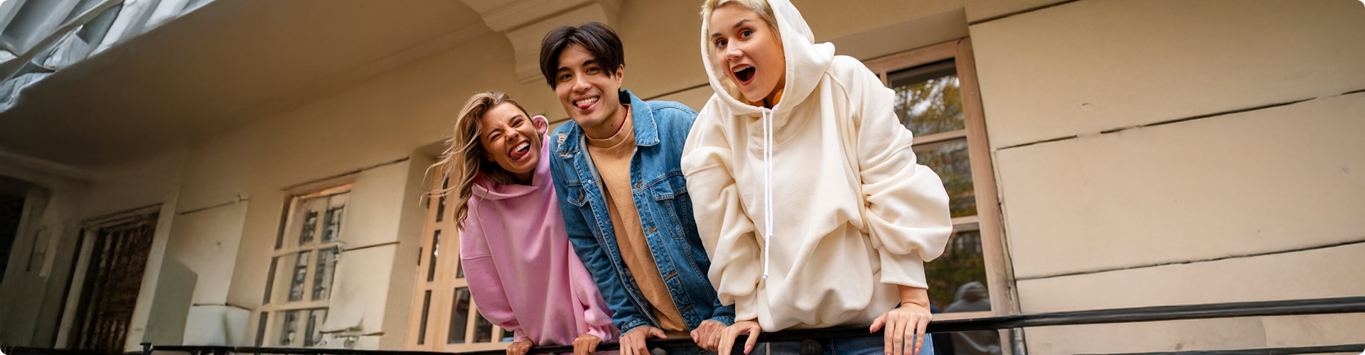 The Ultimate Hoodie Guide: How to Choose the Perfect Fit for Every Season